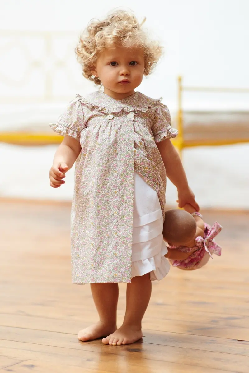 Bata bebé Liberty