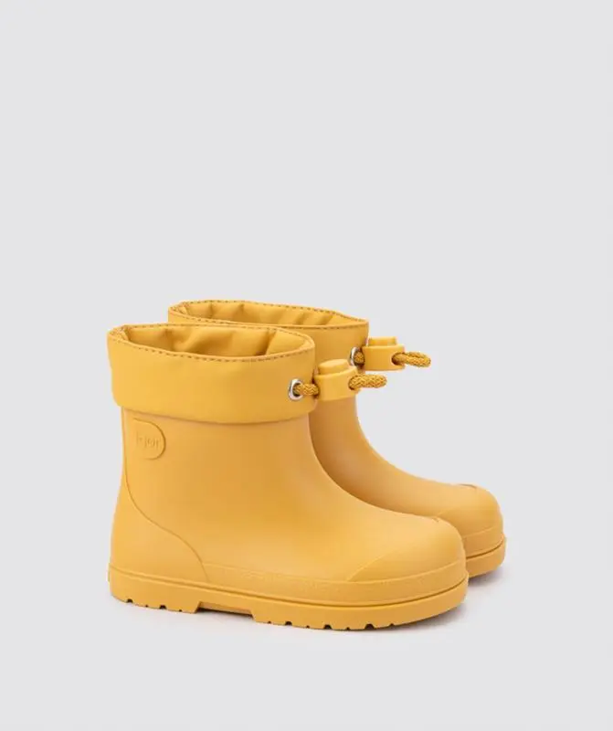 Mendi amarillo
