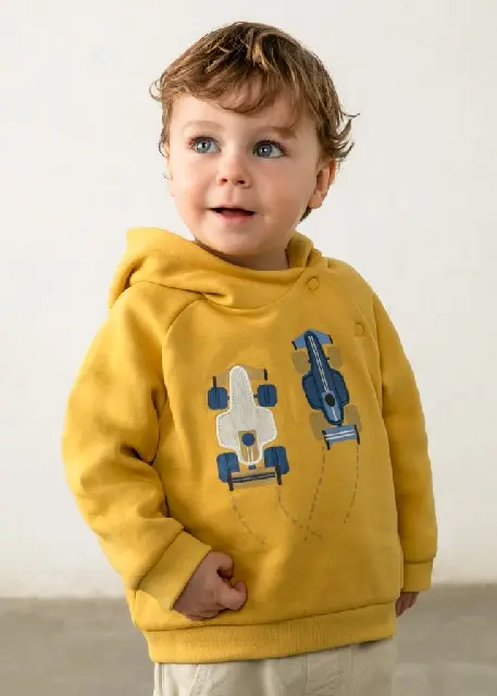 Pullover capucha              Natilla