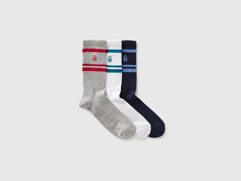 Three medium socks with logo